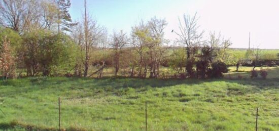 Terrain à bâtir à Nérondes, Centre-Val de Loire